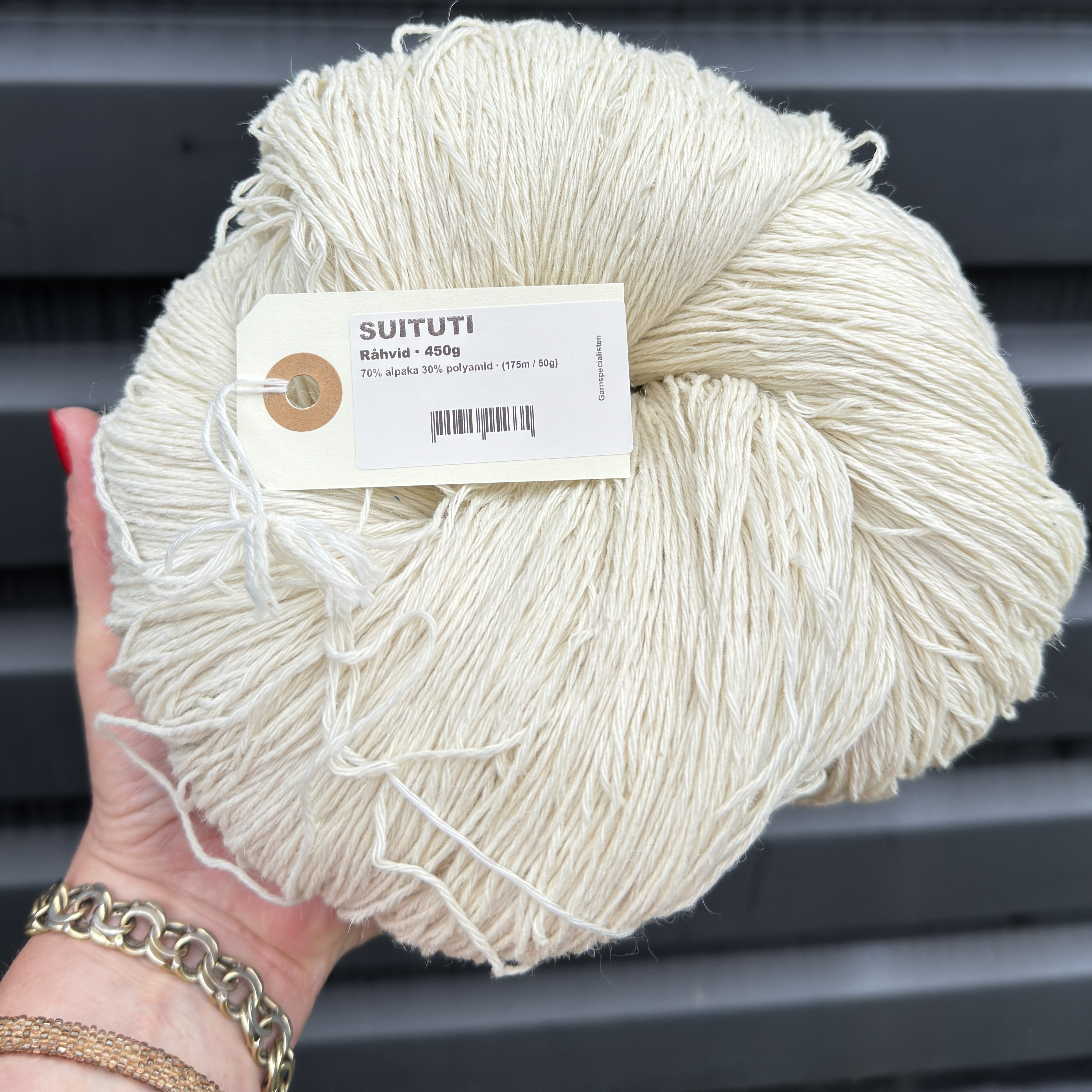 SUITUTI (450 g) - Råvit