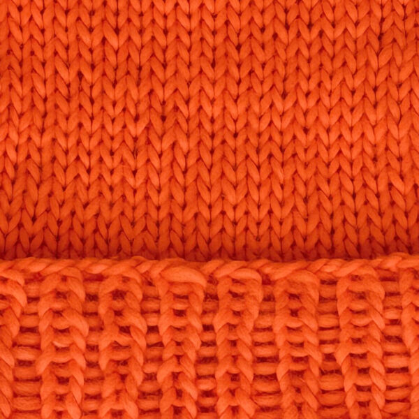 Neongarn 100% merino extrafine sticka mössa