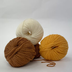 Malou Lammull med Cashmere - Honning (25 g)