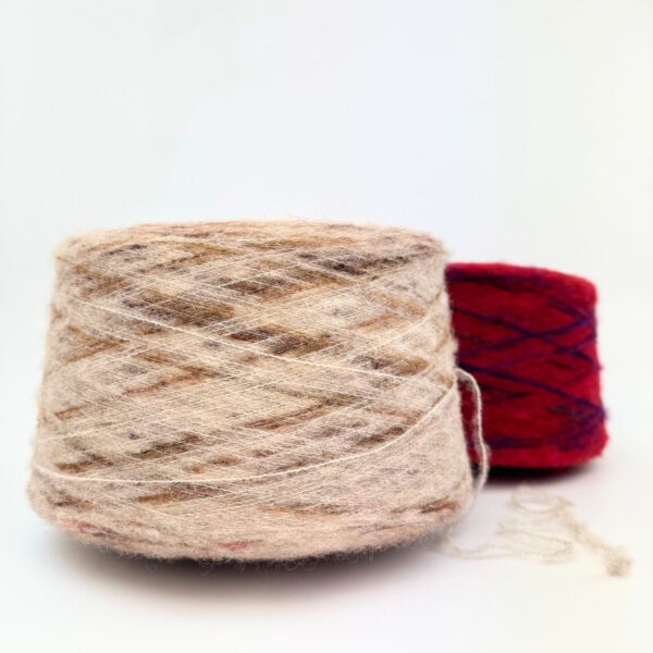 Bekki Borstat Garn med Färgskiftning (1,6 kg)