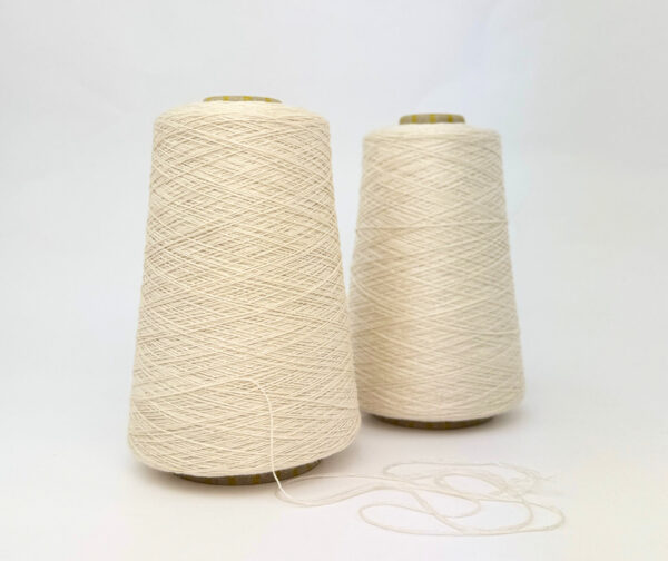 Patagonia Merino Silke cert. OEKO-TEX® STANDARD 100 (300 g) - Råvit
